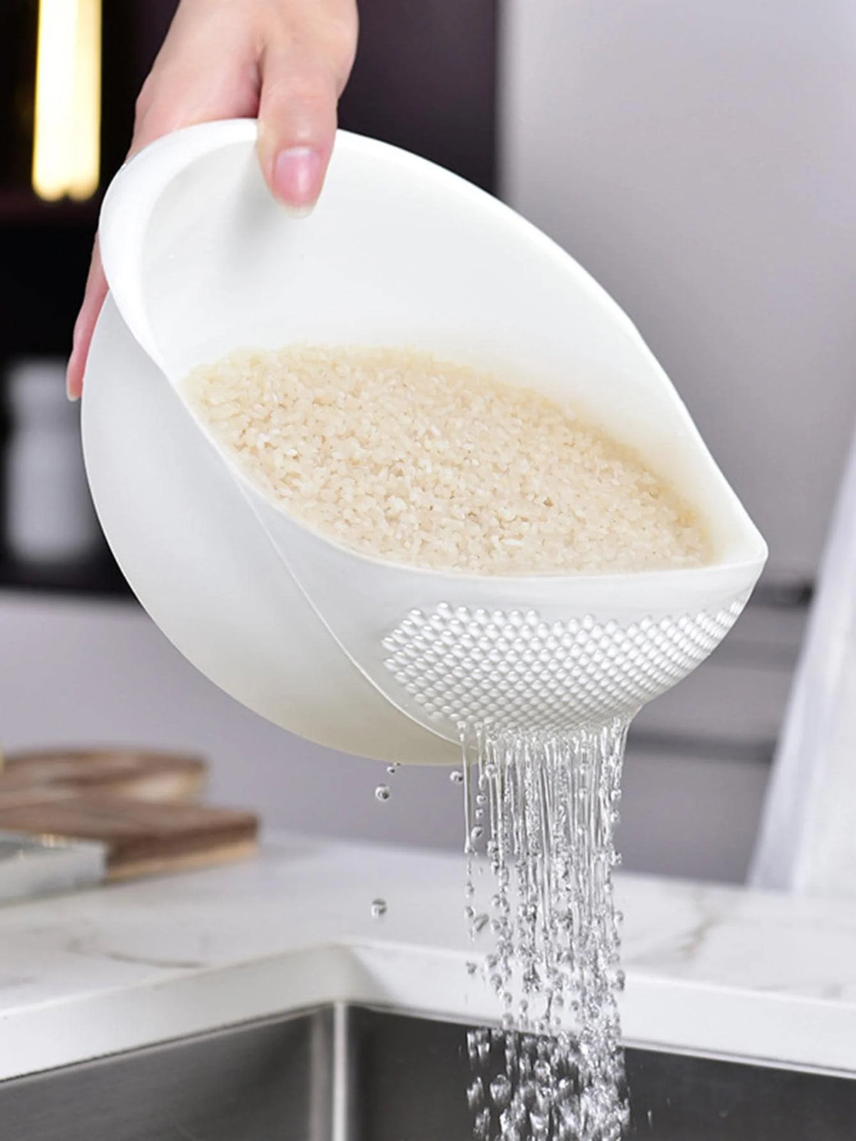 Colador y escurridor de cocina con asa