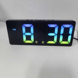 Despertador digital con control por voz
