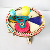 Maqueta del sistema solar giratoria