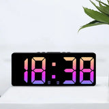 Despertador digital con control por voz