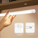 Luz LED con sensor de movimiento recargable