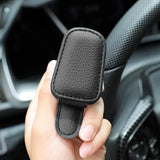 Clip universal para gafas y tarjetas en la visera