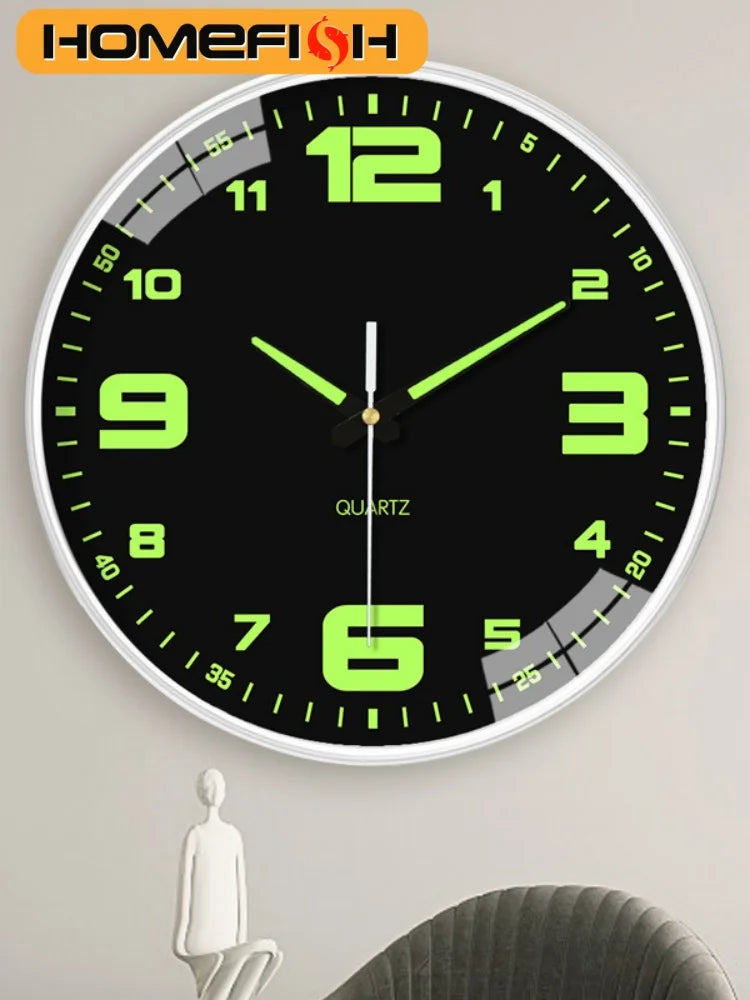 Reloj de pared luminoso de 20 cm